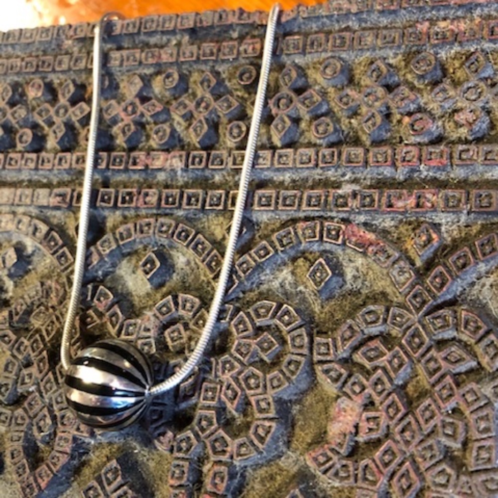 Tiffany & Co. Rare Vintage Silver & Black Enamel Ball Pendant Necklace - Picture 5 of 8